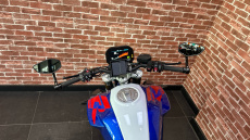 BMW F900 R (25MY)